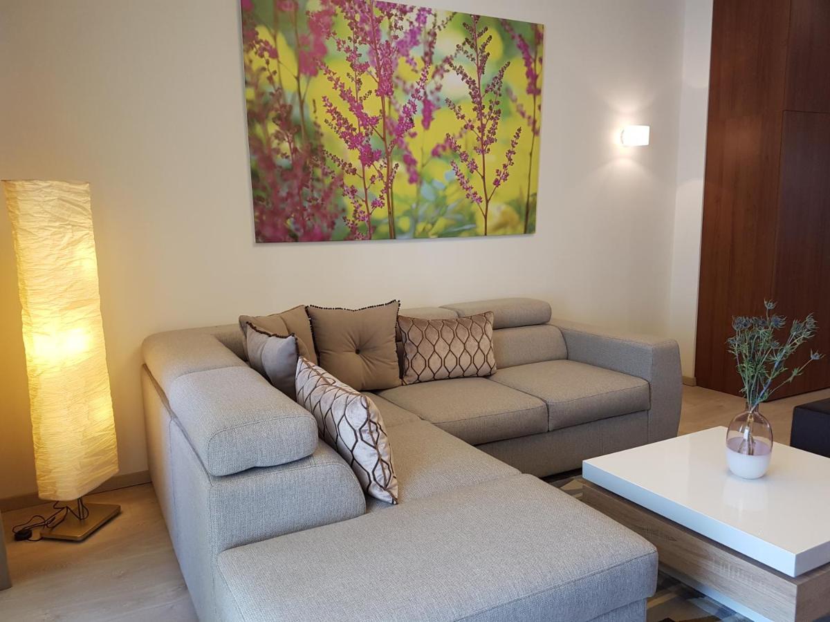 Great Flat With Terrace In Oldtown-Prime Rentals Kaunas Exteriér fotografie