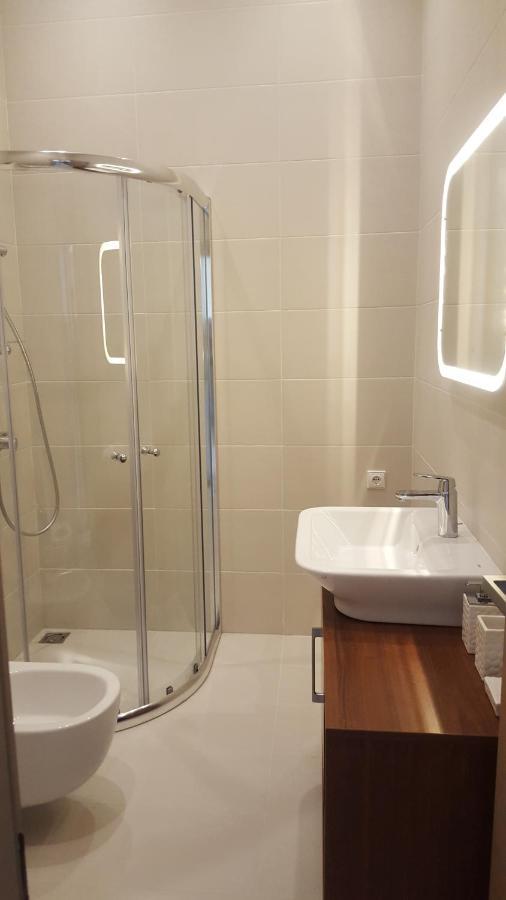 Great Flat With Terrace In Oldtown-Prime Rentals Kaunas Exteriér fotografie